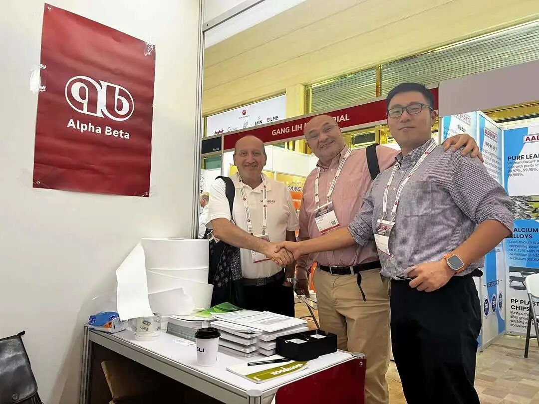 Alpha Beta booth and conversations at 20ABC 2